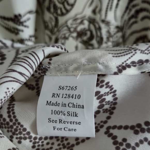 Ann Mashburn silk blouse - Picture 5 of 7